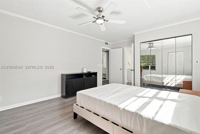 13455 SW 9th Ct 301J, Pembroke Pines, FL 33027