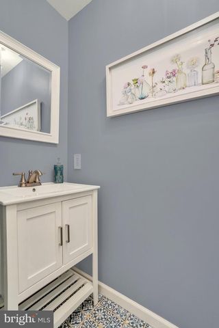 586 OWEN RD, York, PA 17403