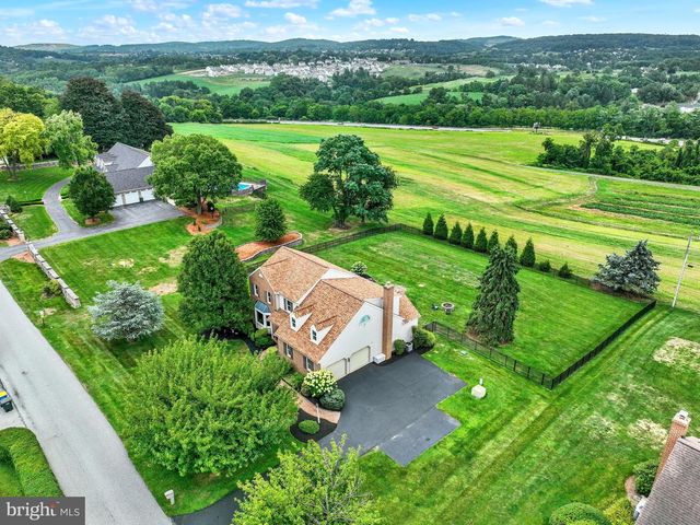 586 OWEN RD, York, PA 17403