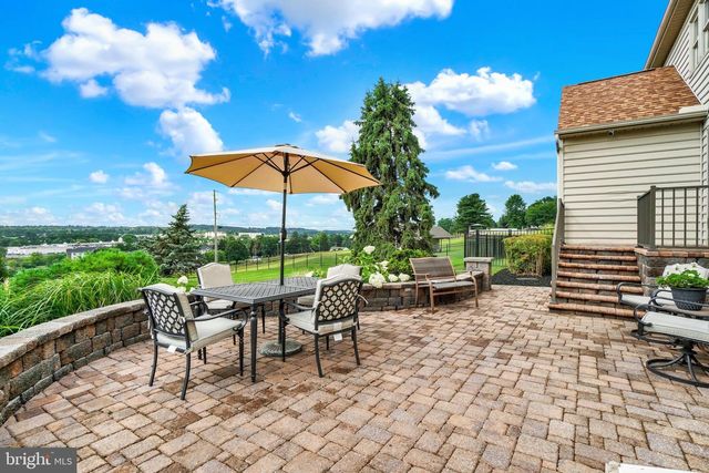 586 OWEN RD, York, PA 17403