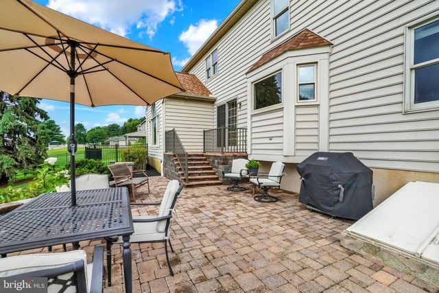 586 OWEN RD, York, PA 17403