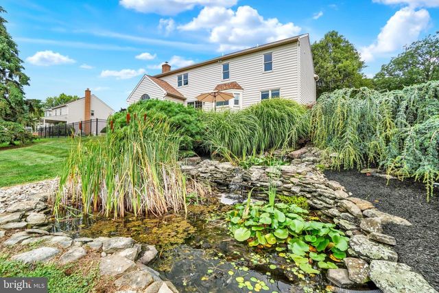 586 OWEN RD, York, PA 17403