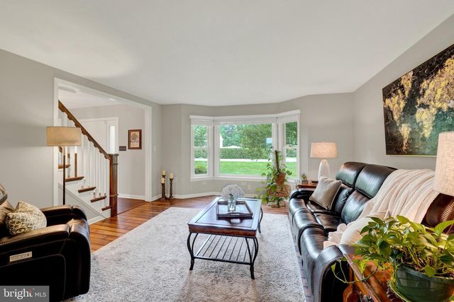 586 OWEN RD, York, PA 17403