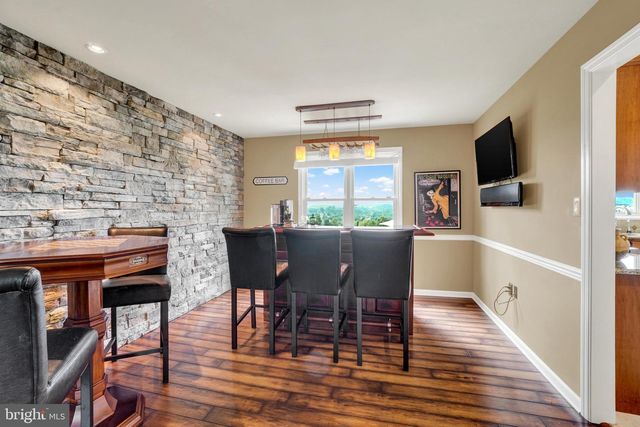 586 OWEN RD, York, PA 17403