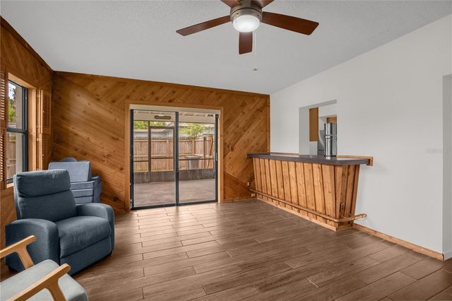 125 E LAUREN COURT, Fern Park, FL 32730
