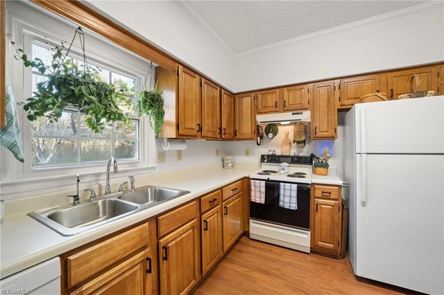 391 Madison Road, Mocksville, NC 27028