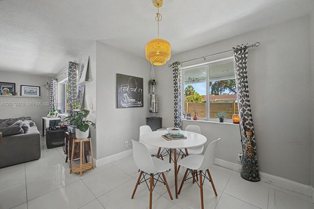 1651 SW 27th Avenue, Fort Lauderdale, FL 33312