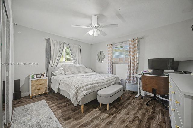1651 SW 27th Avenue, Fort Lauderdale, FL 33312