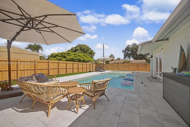 1651 SW 27th Avenue, Fort Lauderdale, FL 33312