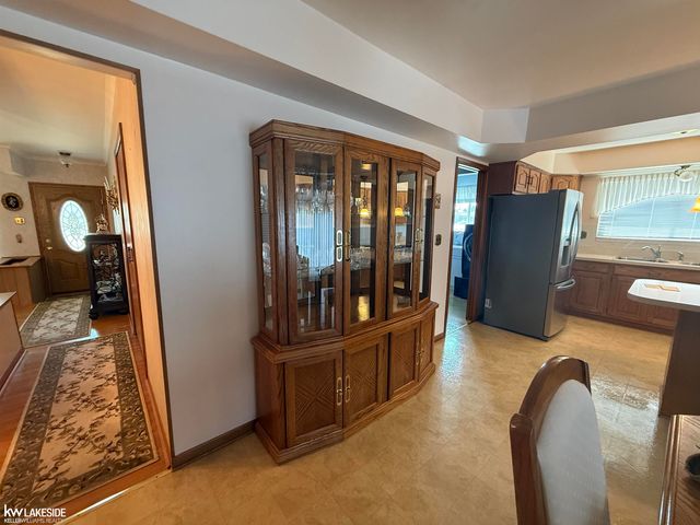 33439 Elgin Court, Sterling Heights, MI 48310