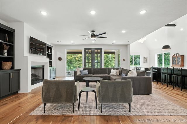 10339 S Gary Place, Tulsa, OK 74137