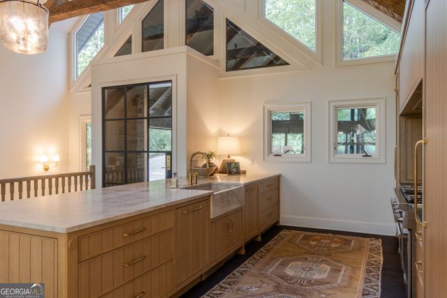 1723 E Wildcat Road, Clarkesville, GA 30523