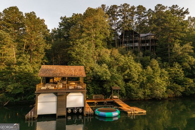 1723 E Wildcat Road, Clarkesville, GA 30523