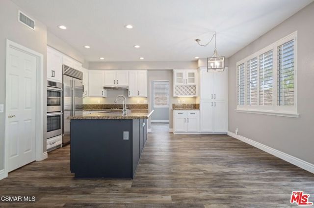 335 Kitetail Street, Simi Valley, CA 93065