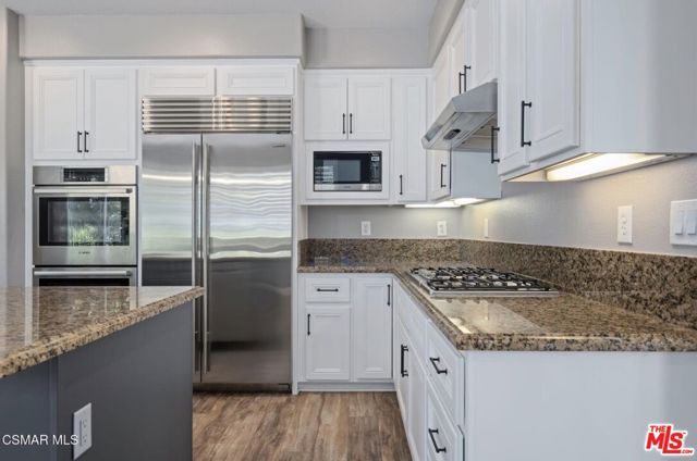 335 Kitetail Street, Simi Valley, CA 93065