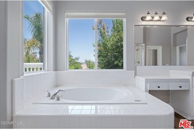 335 Kitetail Street, Simi Valley, CA 93065