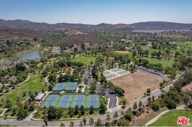 335 Kitetail Street, Simi Valley, CA 93065