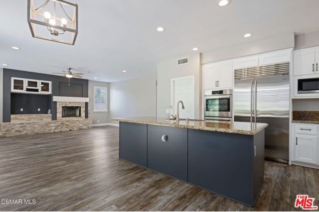 335 Kitetail Street, Simi Valley, CA 93065