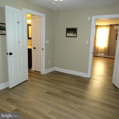 4930 RIDGE RD, Rosedale, MD 21237