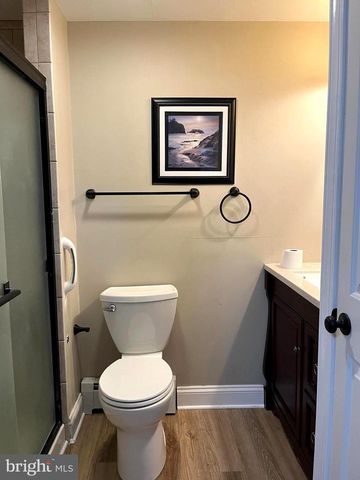 4930 RIDGE RD, Rosedale, MD 21237