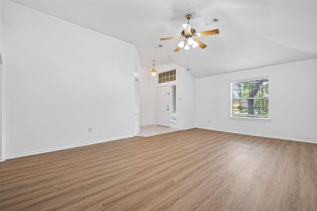10027 Encino Cove Court, Houston, TX 77064