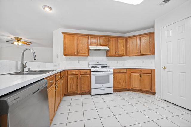 10027 Encino Cove Court, Houston, TX 77064