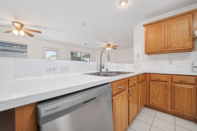 10027 Encino Cove Court, Houston, TX 77064