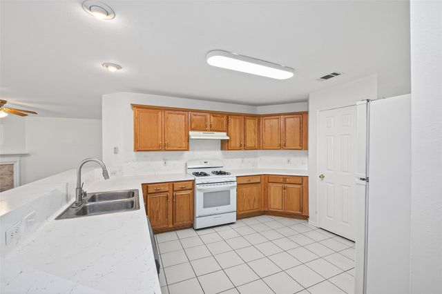 10027 Encino Cove Court, Houston, TX 77064
