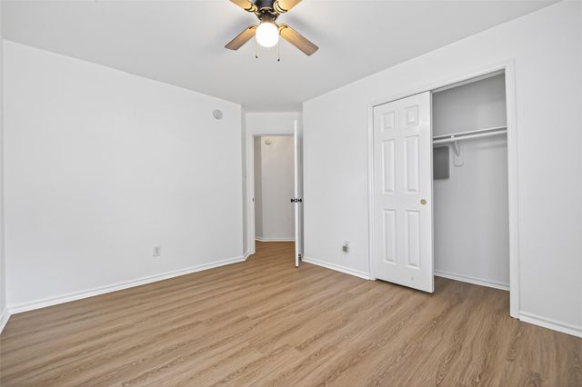 10027 Encino Cove Court, Houston, TX 77064