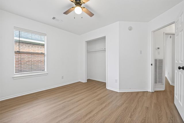 10027 Encino Cove Court, Houston, TX 77064