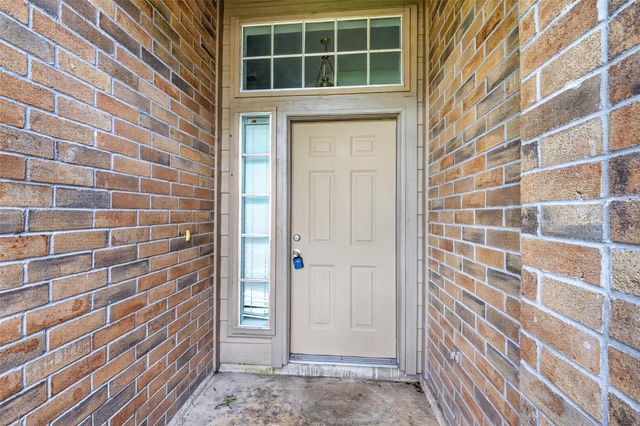 10027 Encino Cove Court, Houston, TX 77064