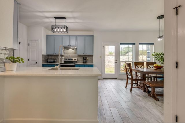 20900 Waterside DR 1, Lago Vista, TX 78645