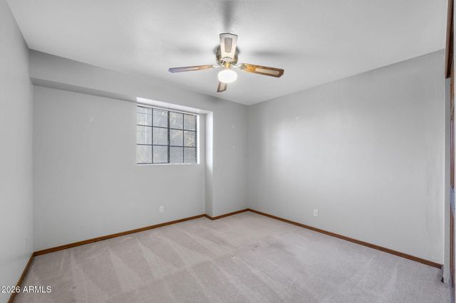 1214 W SEASHORE Drive, Gilbert, AZ 85233