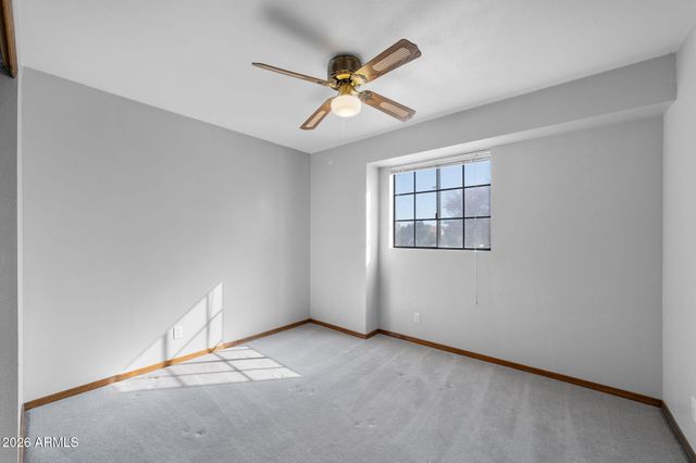 1214 W SEASHORE Drive, Gilbert, AZ 85233