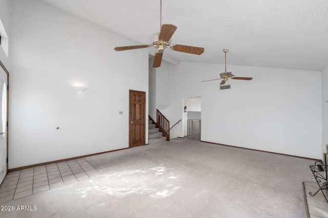 1214 W SEASHORE Drive, Gilbert, AZ 85233