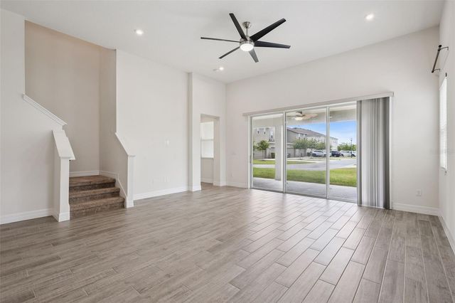 9220 SEA PINE AVENUE, Orlando, FL 32832