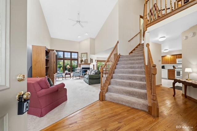 20165 Crystal Lake Way, Frankfort, IL 60423