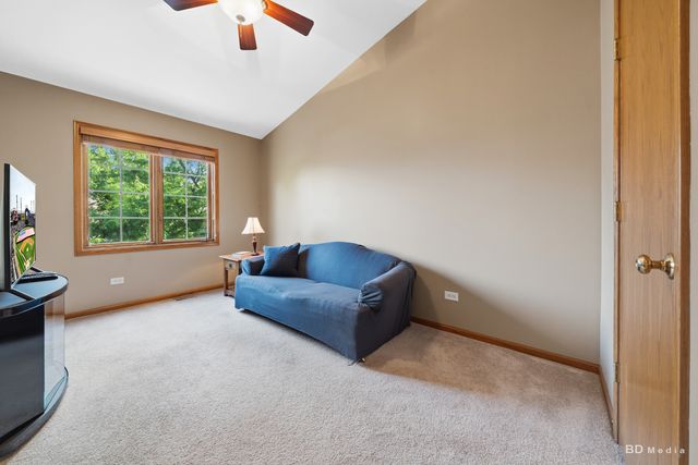 20165 Crystal Lake Way, Frankfort, IL 60423