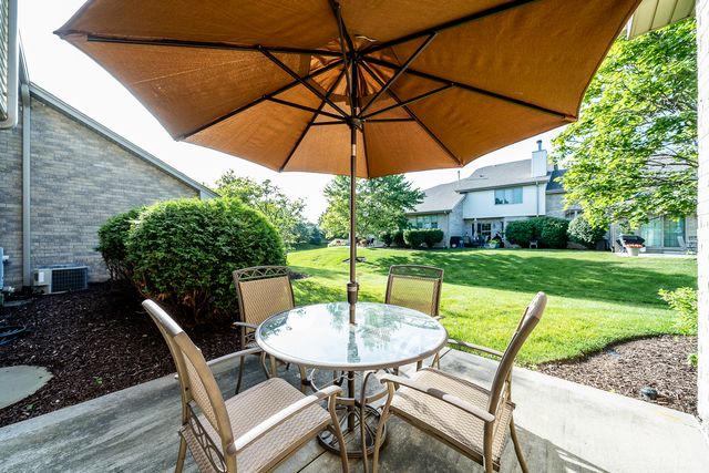 20165 Crystal Lake Way, Frankfort, IL 60423