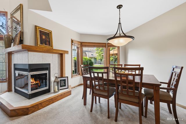 20165 Crystal Lake Way, Frankfort, IL 60423