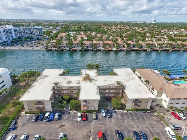 2600 S Ocean Dr S314, Hollywood, FL 33019