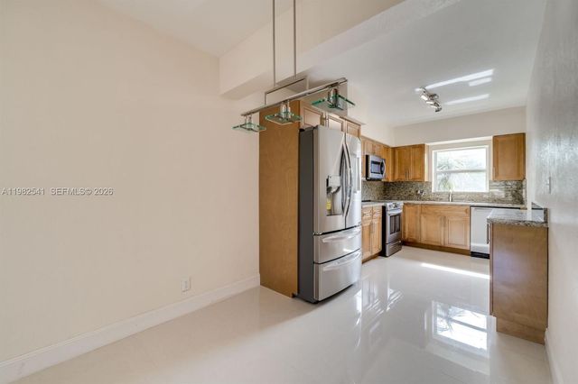 2600 S Ocean Dr S314, Hollywood, FL 33019