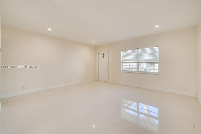 2600 S Ocean Dr S314, Hollywood, FL 33019