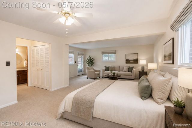 21879 Canterbury Avenue, Grosse Ile Township, MI 48138