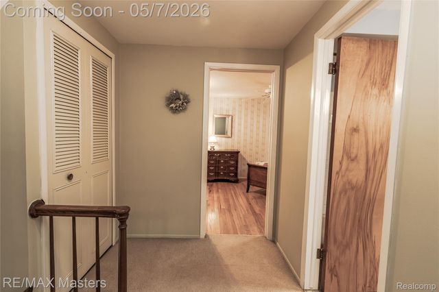 21879 Canterbury Avenue, Grosse Ile Township, MI 48138