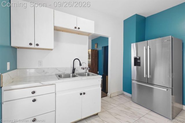 9632 Yellowstone Street, Detroit, MI 48204