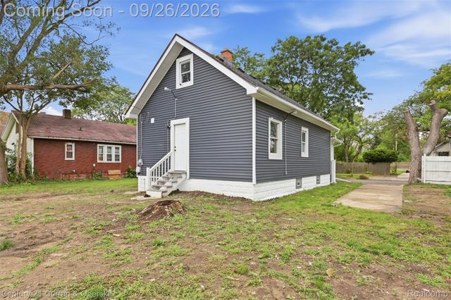 9632 Yellowstone Street, Detroit, MI 48204