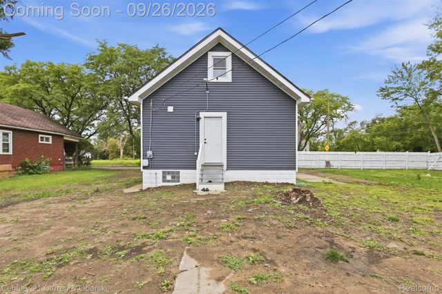 9632 Yellowstone Street, Detroit, MI 48204