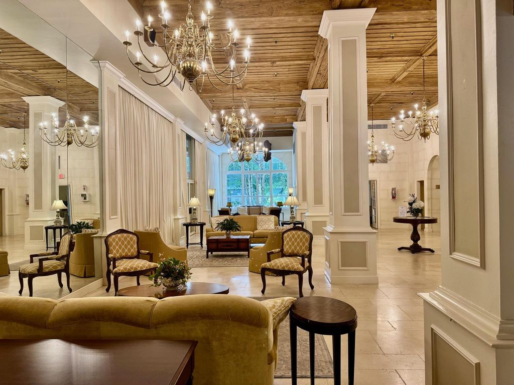 Image 32 of property listing at 235 Sunrise Avenue Mze 1104, Palm Beach, FL 33480