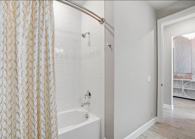 11717 GOLDEN BAY PLACE, Lakewood Ranch, FL 34211